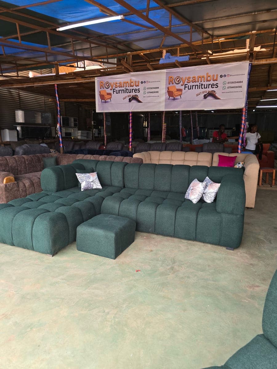 Burble sectional L seats